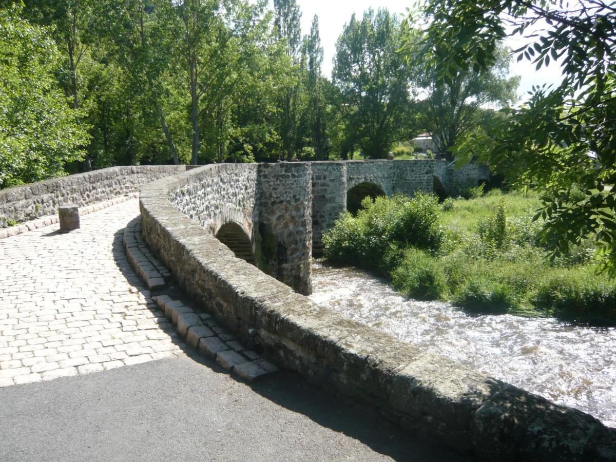 Le Puy-en-VelayLe Petit St Jacques公寓 外观 照片